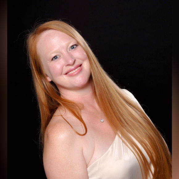 Meet your Posher, Jessica - Picture 8 of 15